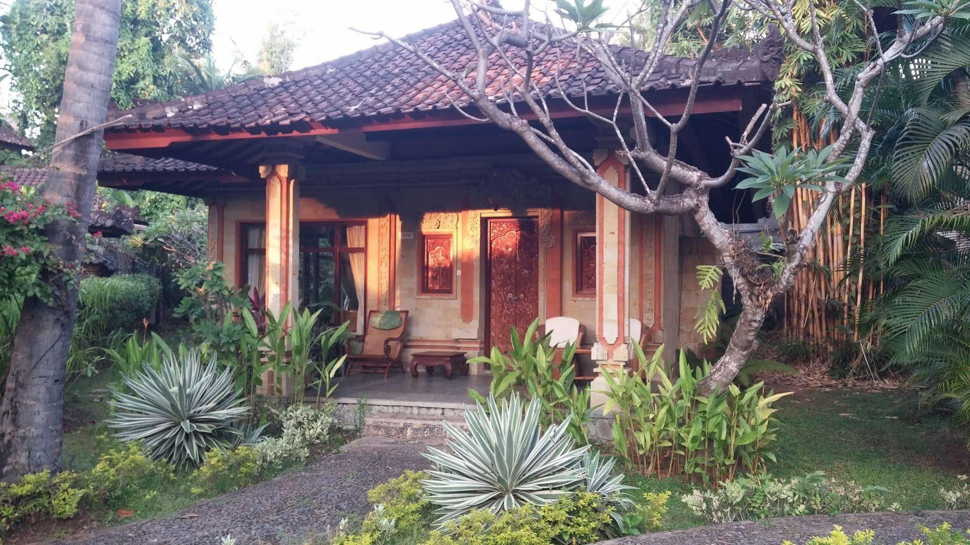 Rambutan Boutique Hotel Lovina Buitenkant foto
