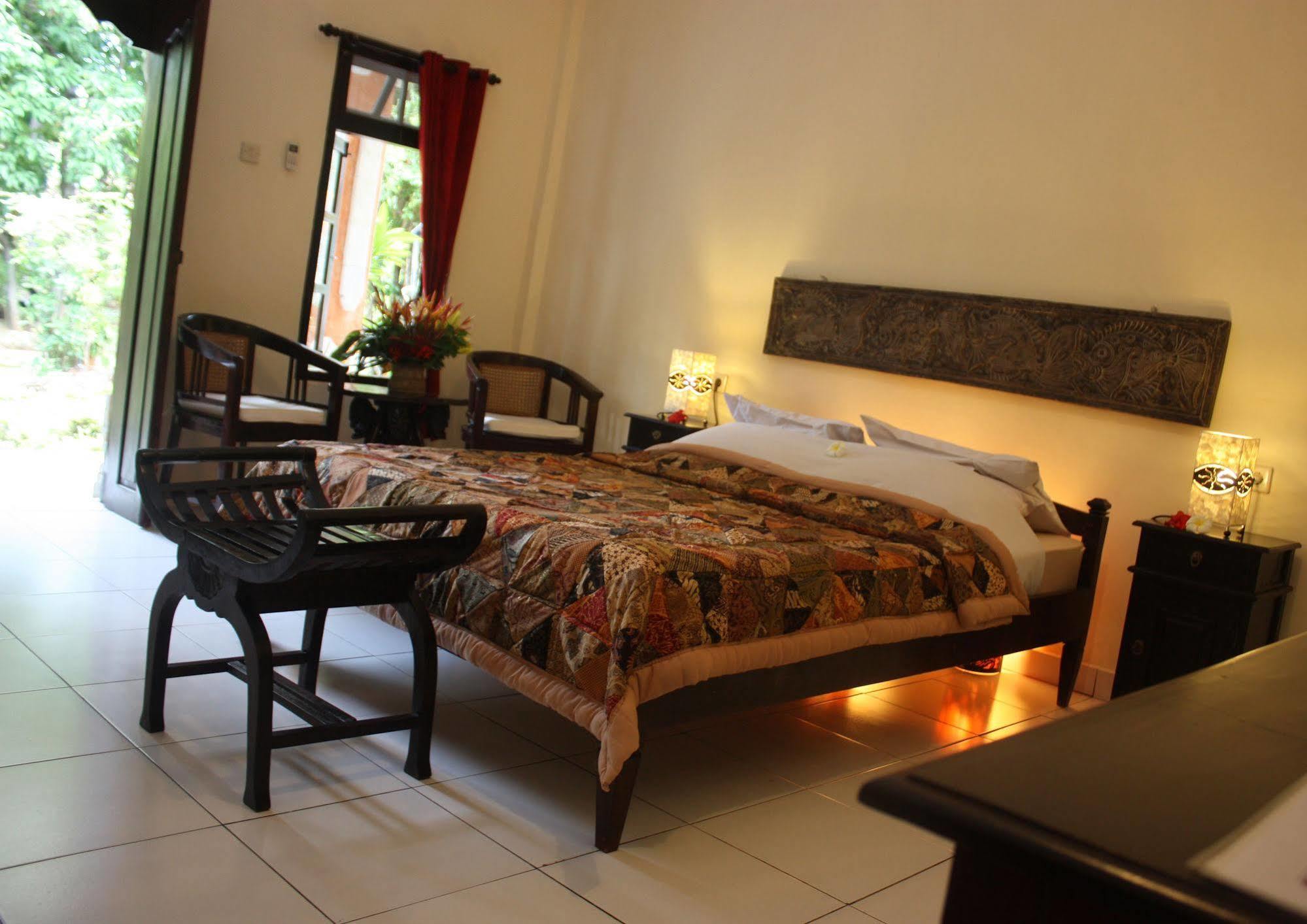 Rambutan Boutique Hotel Lovina Buitenkant foto