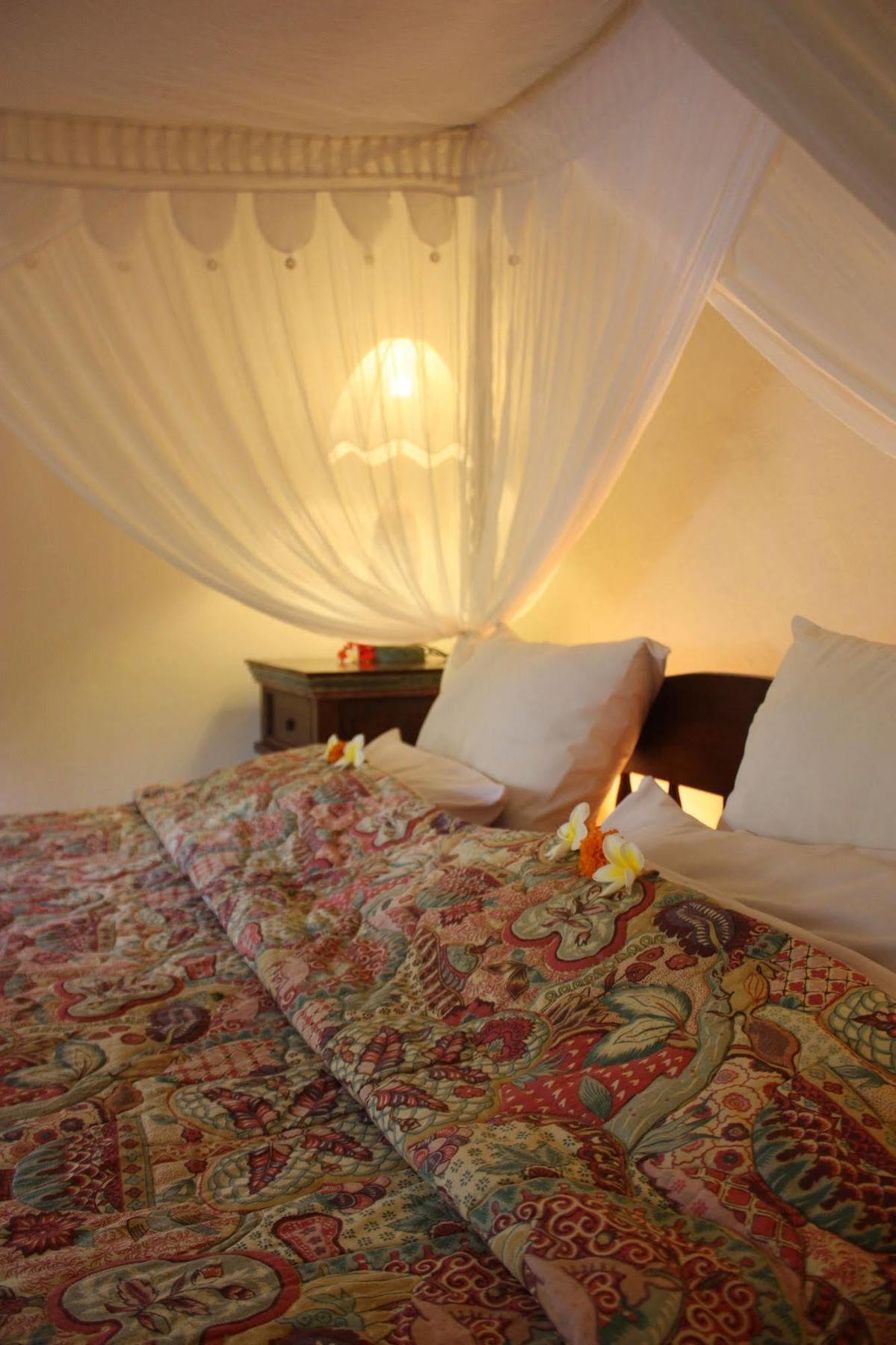 Rambutan Boutique Hotel Lovina Buitenkant foto