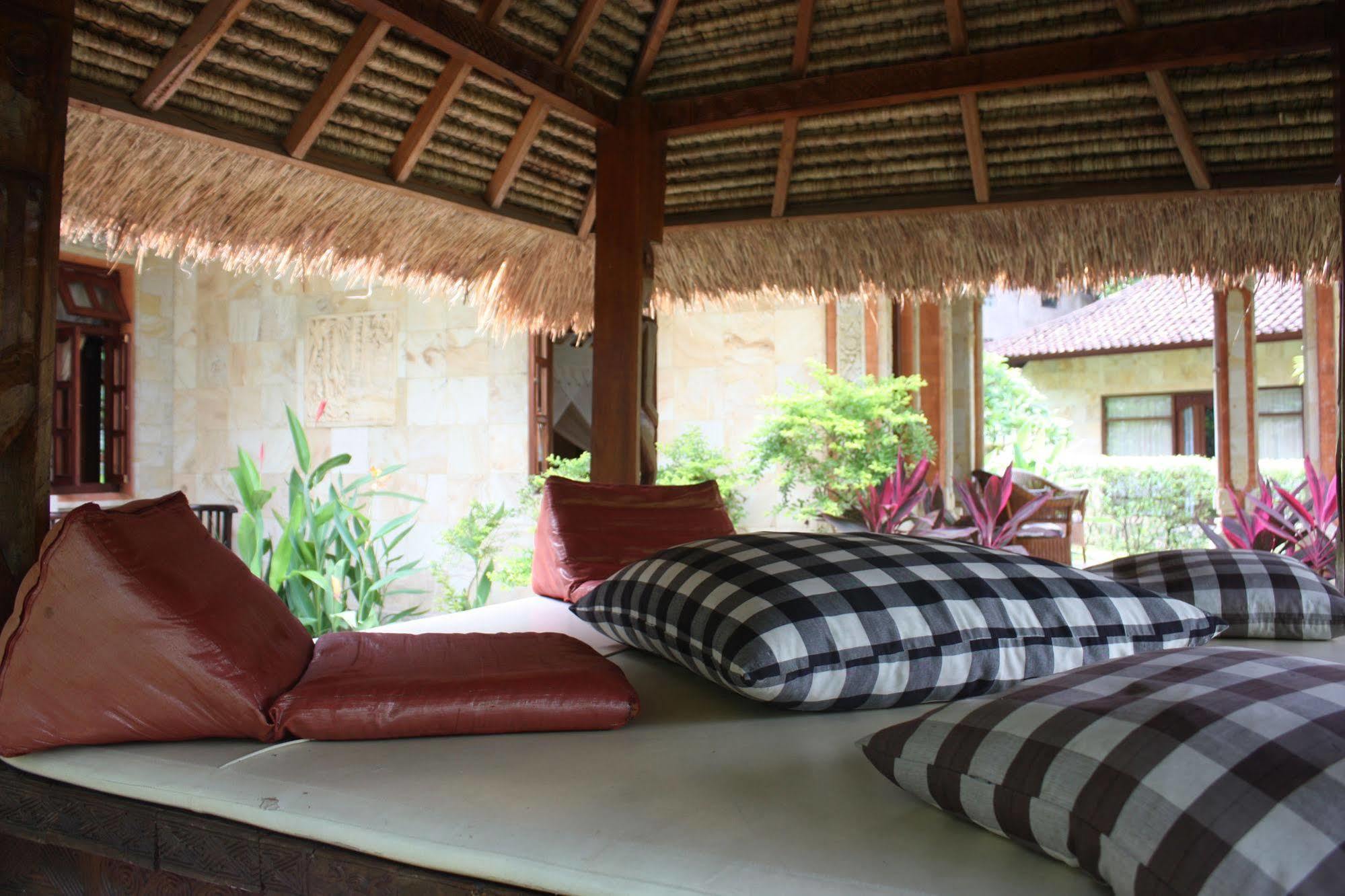 Rambutan Boutique Hotel Lovina Buitenkant foto